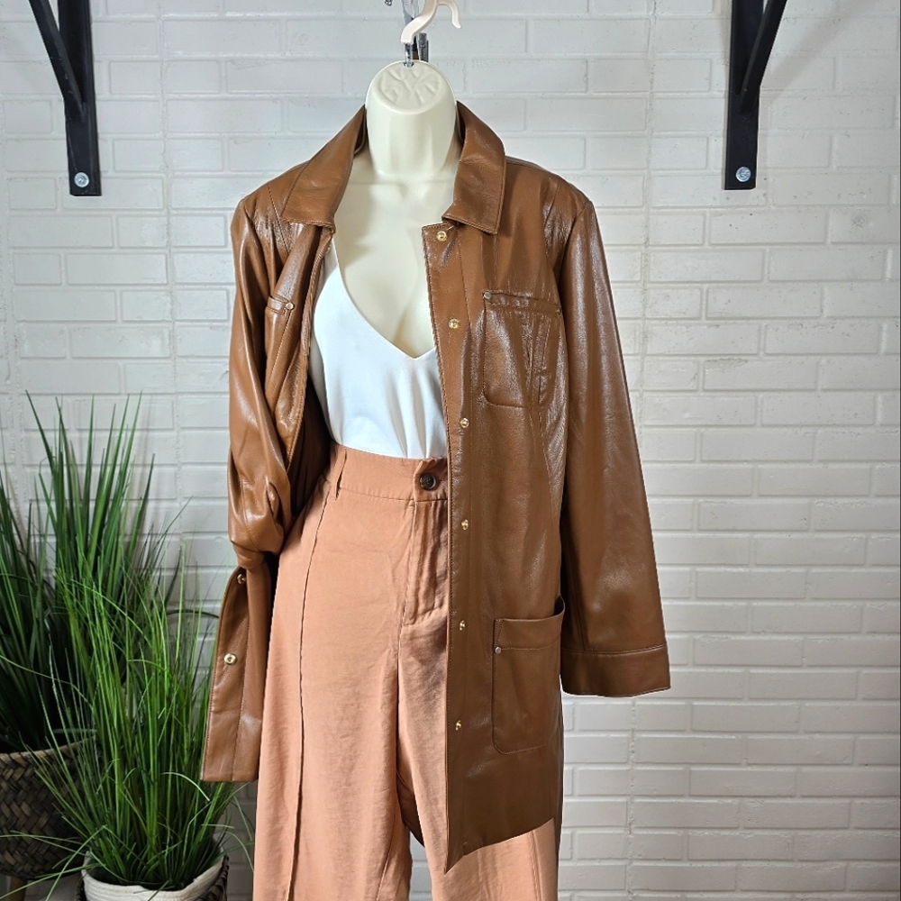 NWT Chicos Brown Coated Vegan Leather Utility Jacket Size 2 - Picture 1 of 12